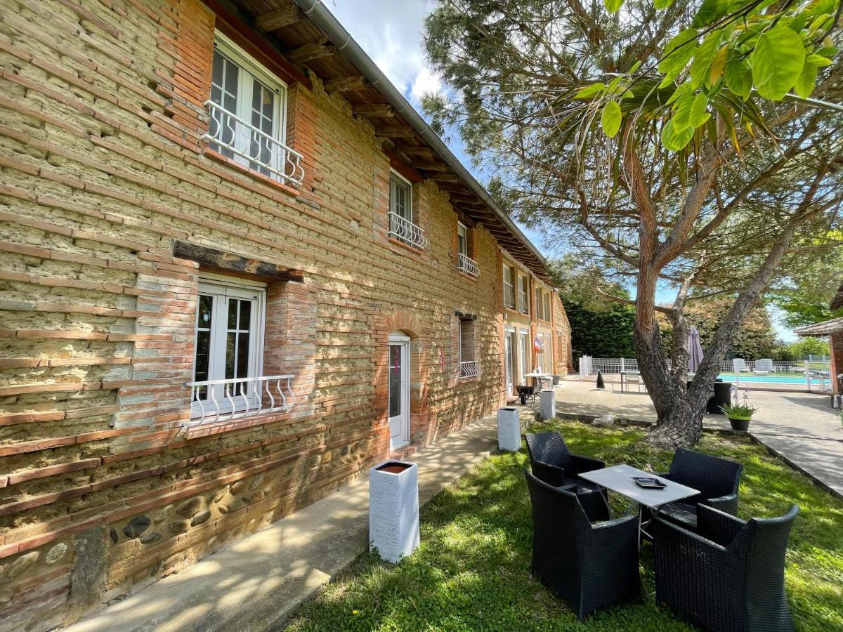 Chambre D'Hote Les Murailles Auterive  エクステリア 写真